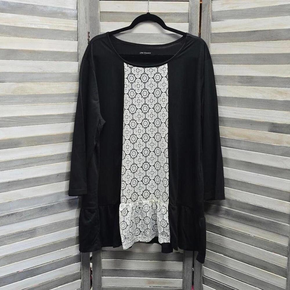 Black and White Lace Contrast Tunic | CW Classics | 3X